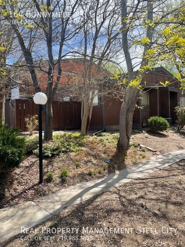 Primary Photo - Recently Updated 2 Bedroom Condo