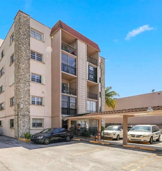 Building Photo - 3640 NW 9th St