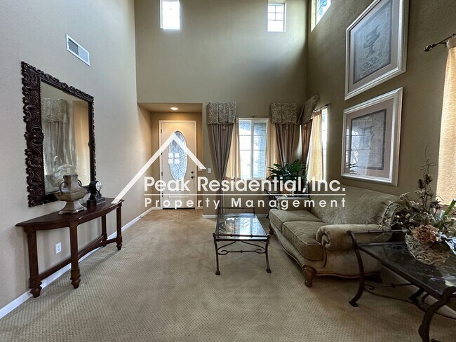 Building Photo - Wonderful Elk Grove 3bd/3ba Home with 2 Ca...