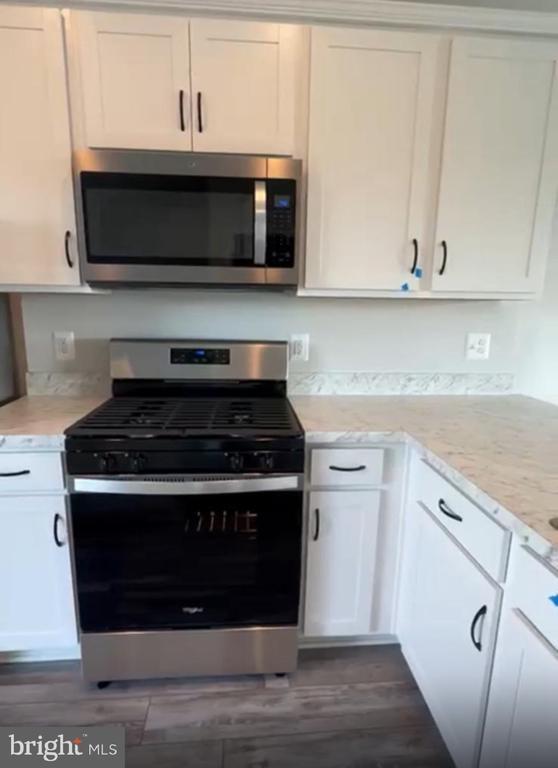 Foto del edificio - 326 Starry Way Dr