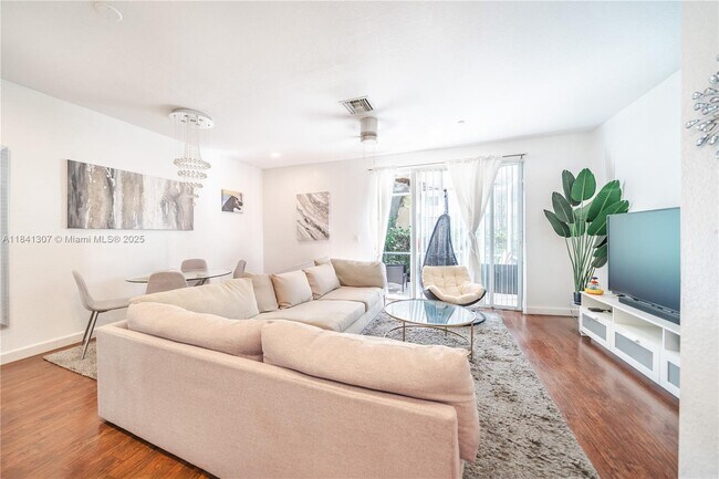 Foto del edificio - 8972 NW 54th St