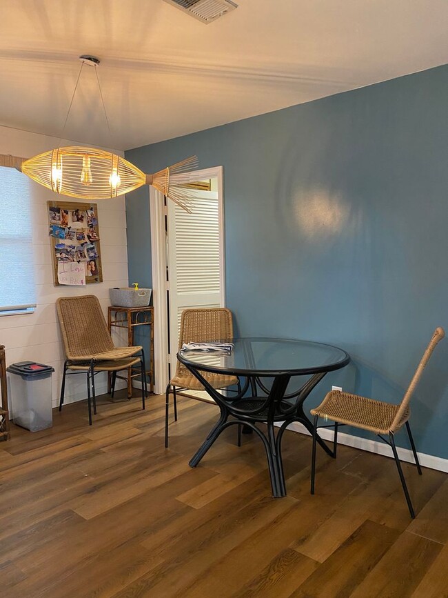 Building Photo - Coveted Kimberling Shores Condo
