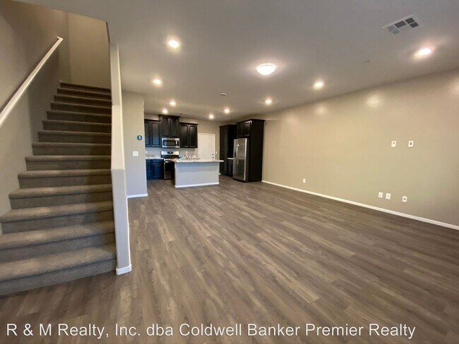 Building Photo - 8724 Giant Causeway Ave