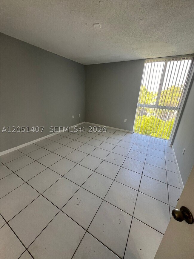 Building Photo - 7035 NW 186th St
