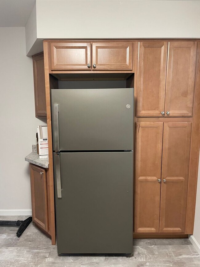 Foto del edificio - 2 Bedroom, 1.5 Bath Townhouse in LeClaire, IA