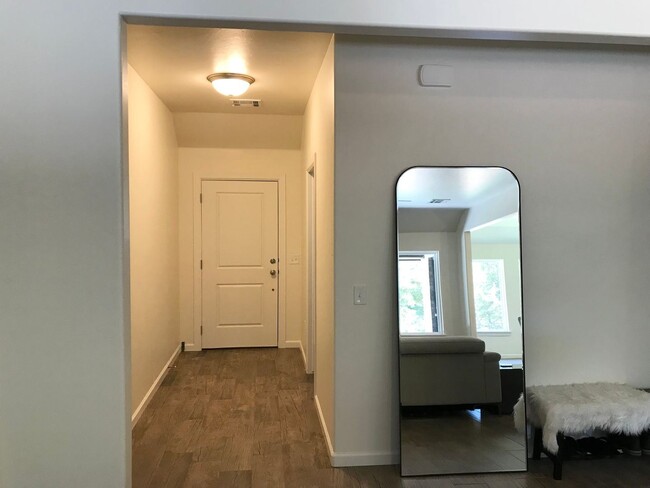 Building Photo - 3 br, 2.5 bath House - 9671 Pastoral Drive