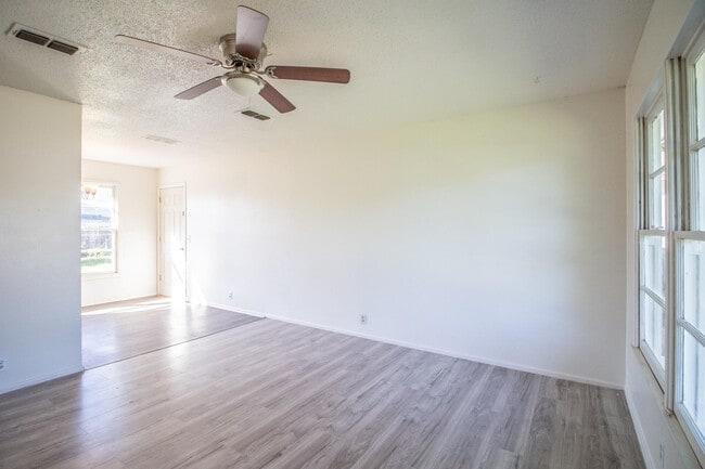 Building Photo - 1921 73rd St