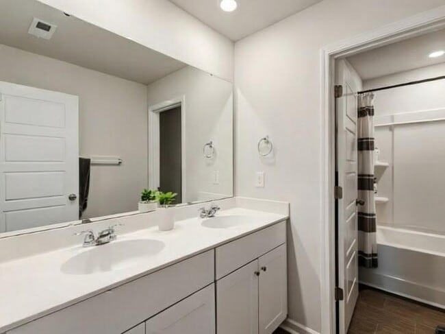 Photo - 156 Carolina Lakes Blvd House