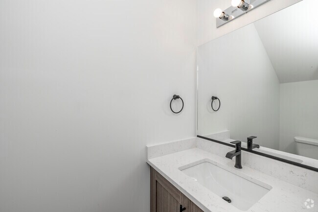 3BR, 2.5BA - 1,442SF - Half Bath - Canyon Del Rio Village Apartments + Townhomes