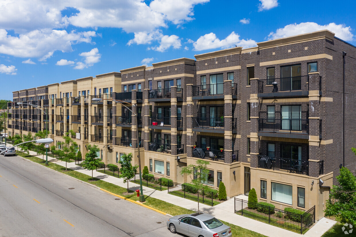 2931-2957 N Harlem Apartments - Chicago, IL | Apartments.com