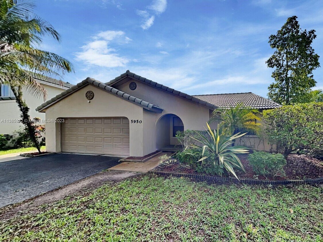 5950 York Ln, Davie, FL 33331 House Rental in Davie, FL