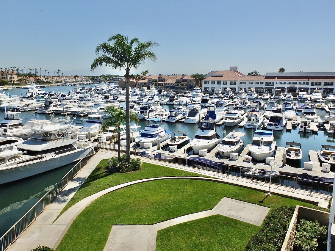Marina view - 2872 Coast Cir