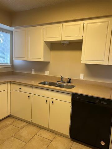 Foto del edificio - 2234 Irwin St