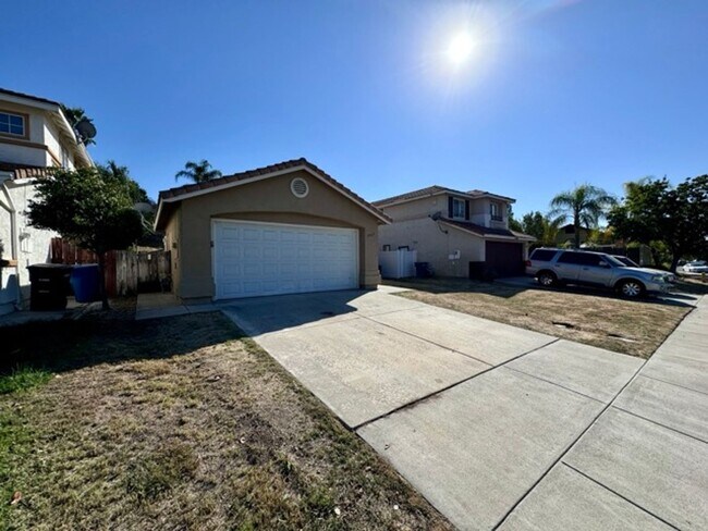 Foto del edificio - 3 bedroom Temecula home available for LEASE!