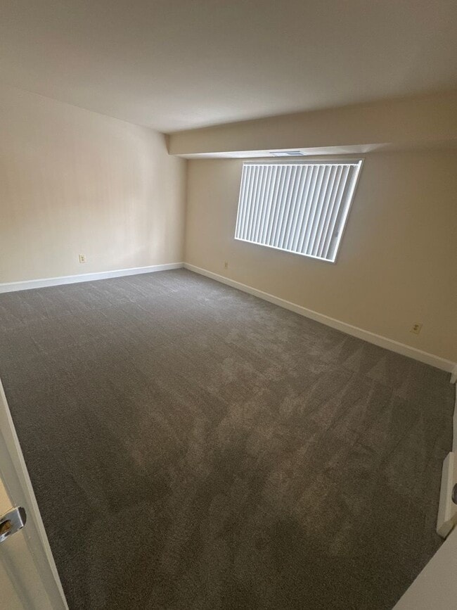 Interior Photo - Hewitt Gardens Apartments