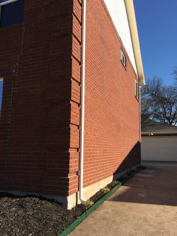 Building Photo - 8316 Mountainview Dr