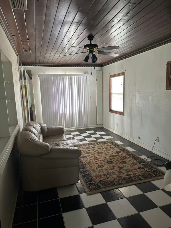 Foto del edificio - 3913 W Lemon St