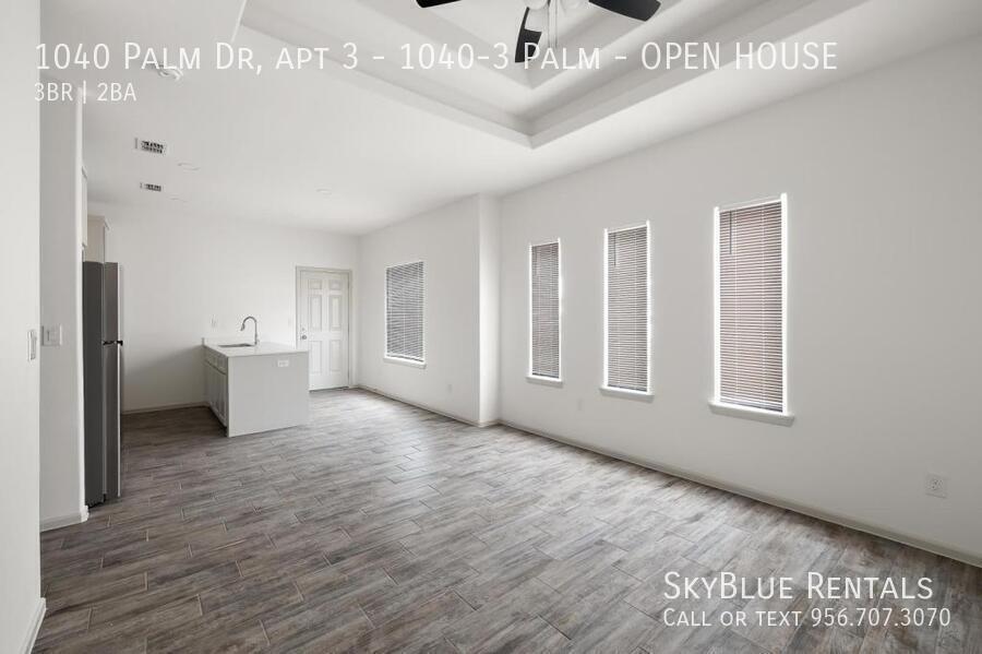 Primary Photo - 1040 Palm Dr