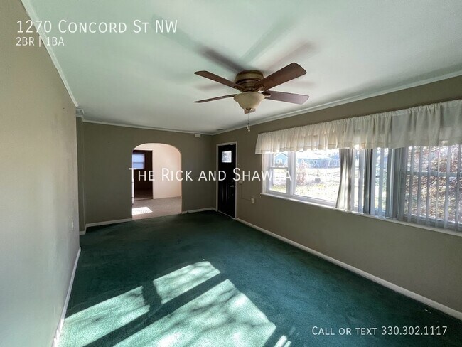 Building Photo - Two bedroom one bathroom for rent