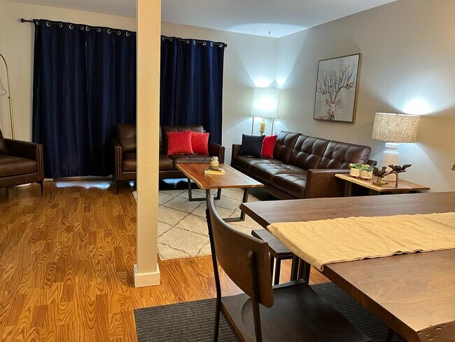 Foto del edificio - 1526 192nd St SE