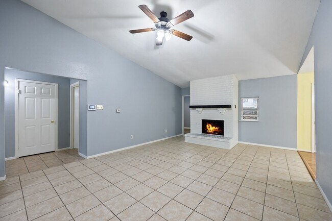 Building Photo - 7418 Boisenberry Ln