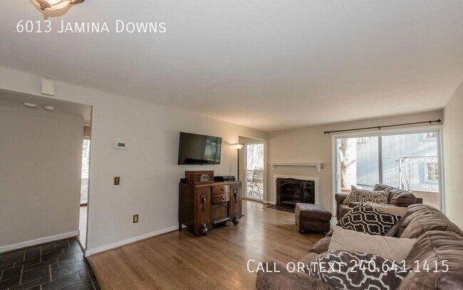 Building Photo - 6013 Jamina Downs