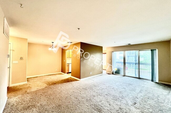 Building Photo - 796 Castle Valley Blvd