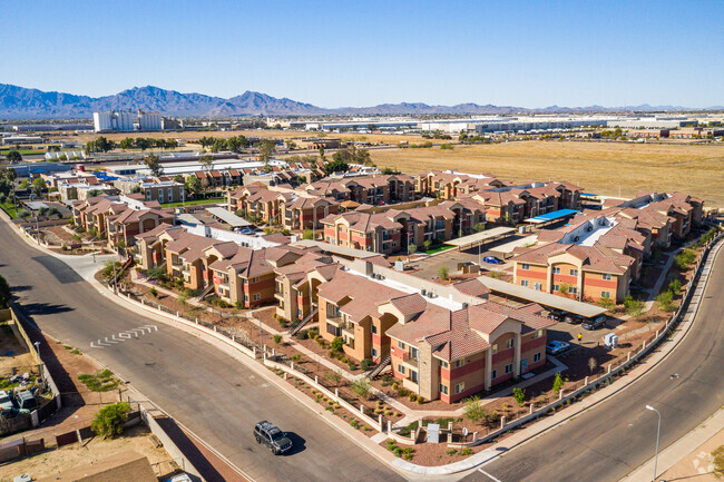 Foto del edificio - Desert View Apartments