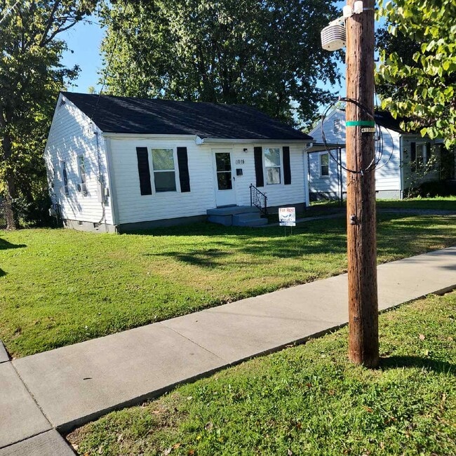 Building Photo - 1018 Navaho Pl