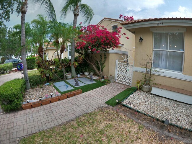 Foto del edificio - 1755 Seagrape Way