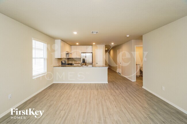 Building Photo - 13115 Rosemary Cove