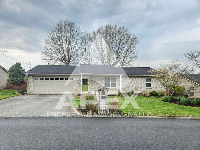 Foto del edificio - Beautiful 3 Bd/2 Ba Brick Single Family Home w/2-Car Garage in Powell!