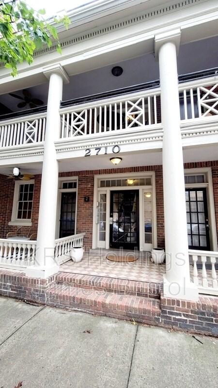 Foto del edificio - 2710 Stuart Ave