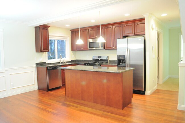 Foto del edificio - 5031 12th Ave NE