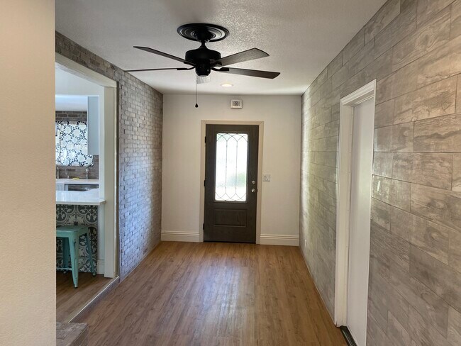 Foto del edificio - 74166 Fairway Dr