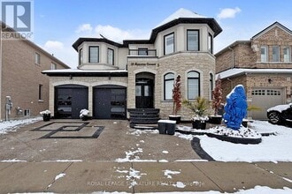 Building Photo - 38 Havanna Cres