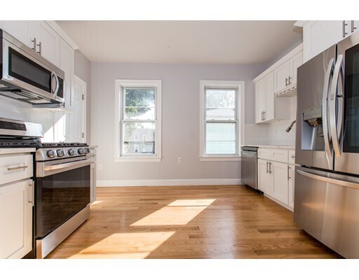 Foto del edificio - 60 Crescent Ave