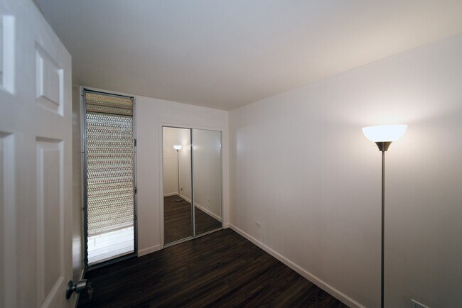 Building Photo - 1250 Richard Ln