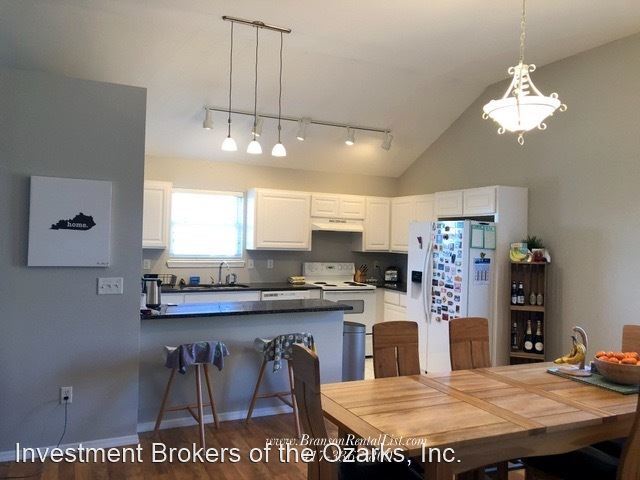 Foto del edificio - 5 br, 3 bath House - 120 Moses Drive