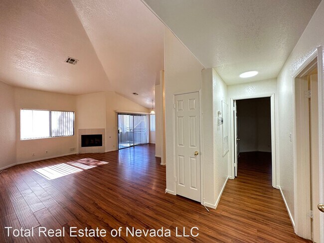 Building Photo - 2 br, 2 bath House - 5062 S Rainbow Blvd #201