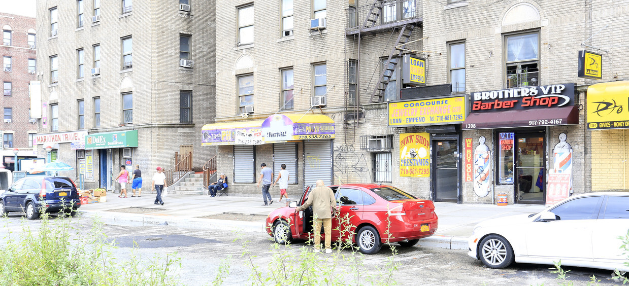 street level - 1398 Grand Concourse