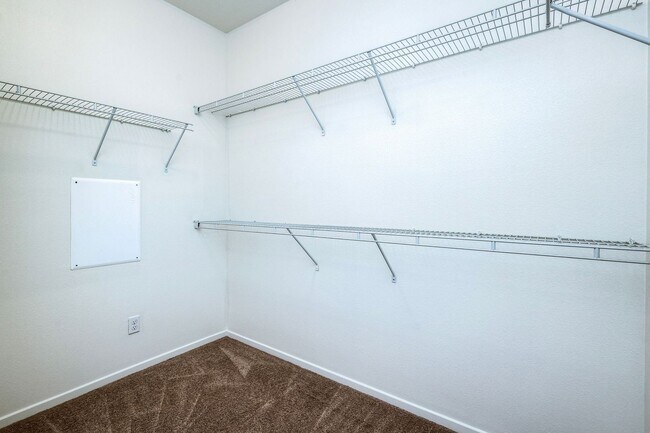 Foto del edificio - 3 bedroom and 4 bath home available in Otay Mesa