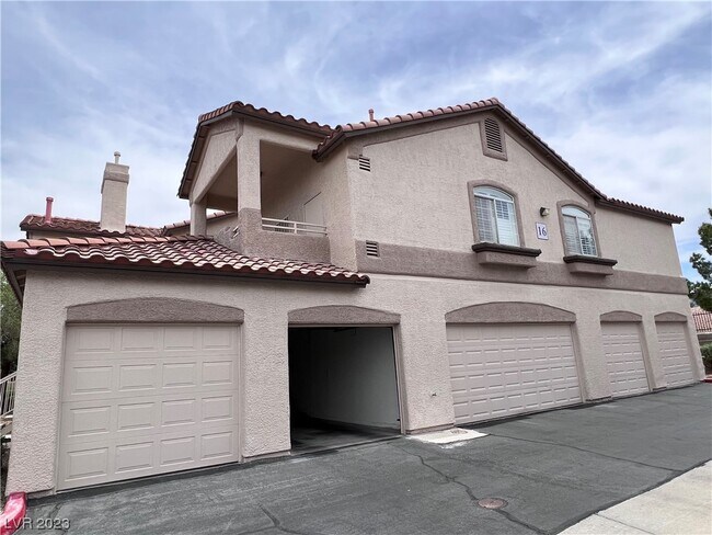 Building Photo - 75 N Valle Verde Dr