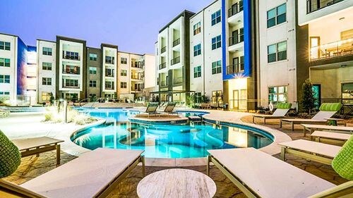 Foto principal - 5415 Maple Ave