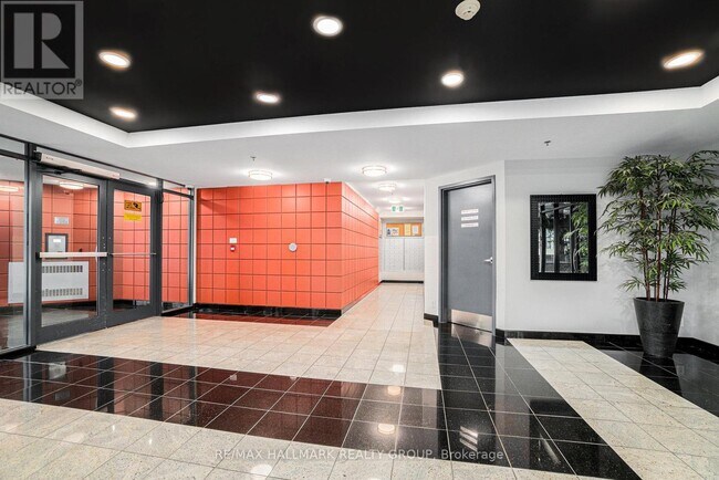 Photo du bâtiment - 445 Ave. Laurier