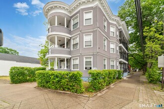 Building Photo - 705 Dixwell Ave