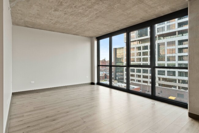 Foto del edificio - 1348 W Randolph St