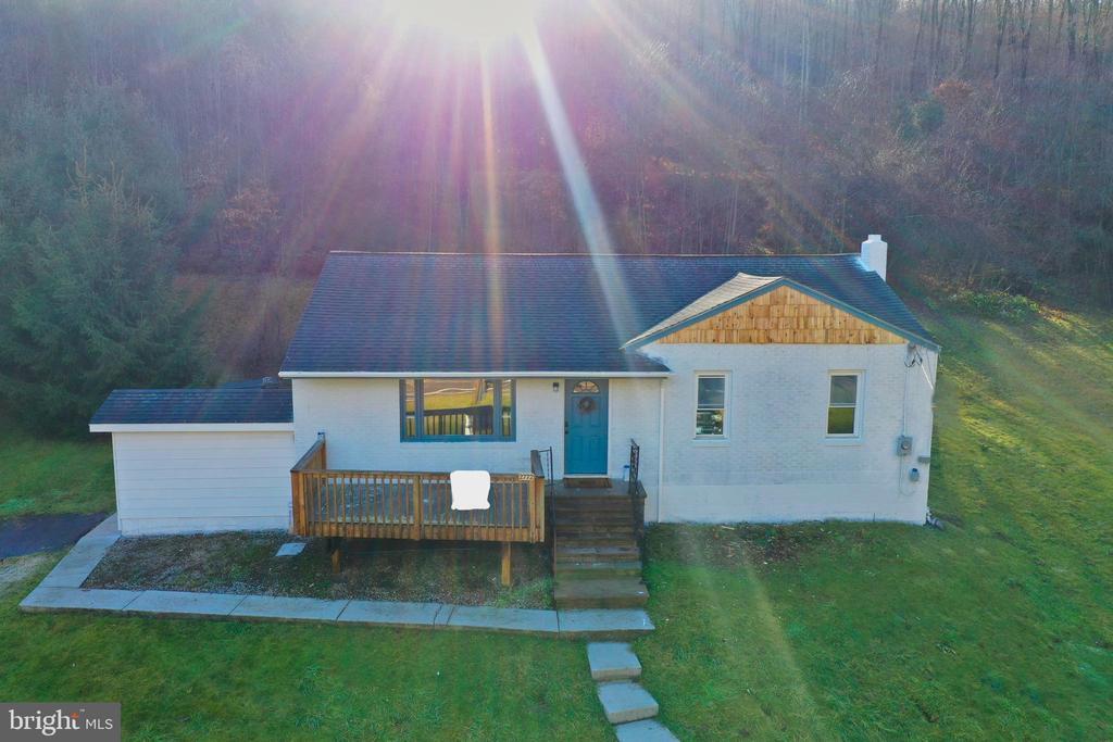Primary Photo - 2772 Swanton Rd