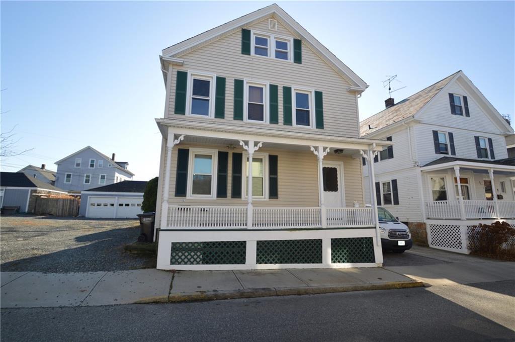 Primary Photo - 19 Dixon St