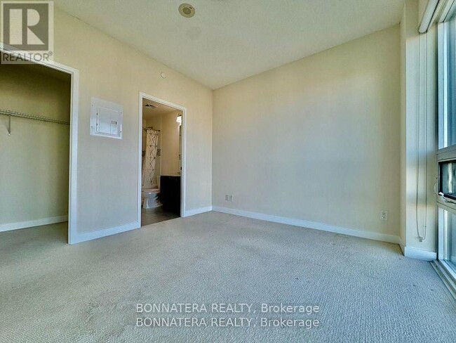 Building Photo - 326-4011-4011 Brickstone Mews